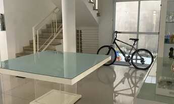 Imagem 5: Casa Sobrado de 360m² Localizada no Granja Olga I!