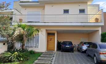 Imagem: Casa Térrea de 280m² de Terreno, Localizada