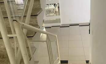 Imagem 6: Casa Sobrado de 360m² Localizada no Granja Olga I!