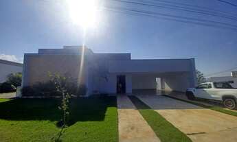 Imagem: Casa de 350,00m² Construído Localizada