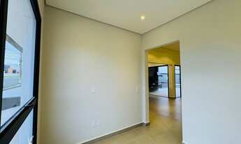 Imagem 4: CASA TÉRREA COM PISCINA - 3 SUÍTES + HOME OFFICE LOCALIZADA NO CONDOMÍNIO RESIDENCIAL FLOR