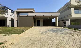 Imagem: Linda Casa Térrea no Alphaville 3