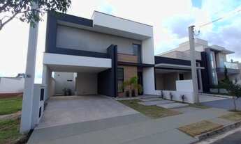 Imagem: Casa Sobrado de 218m² Localizada no RESIDENCIAL