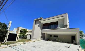 Imagem: Sobrado de 560m² Localizado no Alphaville