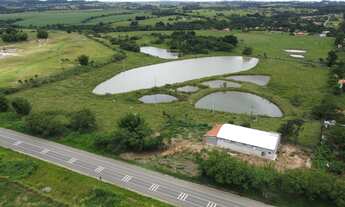 Imagem: Imóvel Rural com Barracão Comercial/Industrial