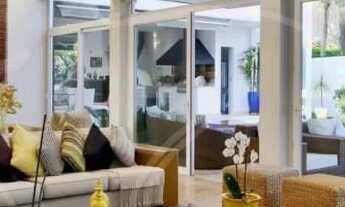 Imagem 2: Casa Sobrado de 789m² Localizada no RESIDENCIAL ALPHAVILLE ZERO - Barueri/SP!