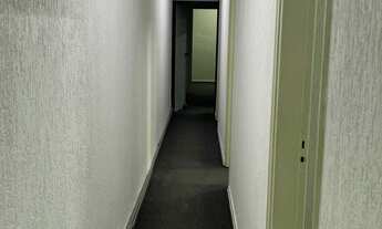 Imagem 3: Imóvel Comercial Versátil no Centro de Sorocaba com Edícula e Área de Luz