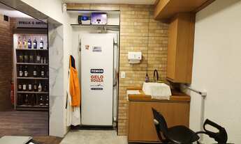 Imagem 4: Ponto Comercial Raridade Carnívora: Uma Jornada Sensorial na Boutique de Carne Espetacular