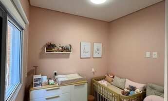 Imagem 7: Residência Exclusiva no Condomínio Horto Florestal 1 com Design Moderno e Aconchegante