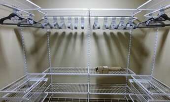 Imagem 6: Viva o seu melhor no Condomínio Golden Park II! Sobrado dos Sonhos Aguarda por Você!