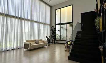 Imagem 4: Excelente Sobrado de 450m², Localizado no Residencial Fazenda Imperial!