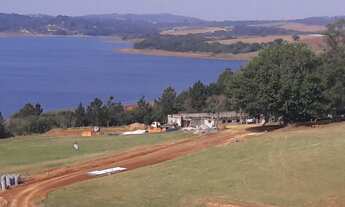 Imagem 5: Terreno com projeto Arquitetonico com 1059 m² e Vista 360º no Ponto Mais Alto do Condomíni