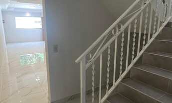 Imagem 7: Lindo Sobrado de 3 Dormitórios sendo 1 suíte completamente reformado com um fino acabament