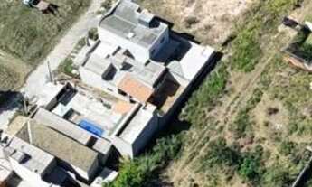 Imagem 2: Terreno de 4.100m² em Localização Estratégica - Ideal para Condomínio Residencial Multifam