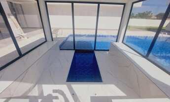 Imagem 5: Casa Térrea de Alto Padrão no Parque Village Castelo: Conforto, Lazer e Exclusividade