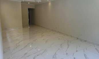 Imagem: Lindo Sobrado de 3 Dormitórios sendo 1