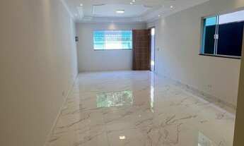 Imagem 3: Lindo Sobrado de 3 Dormitórios sendo 1 suíte completamente reformado com um fino acabament