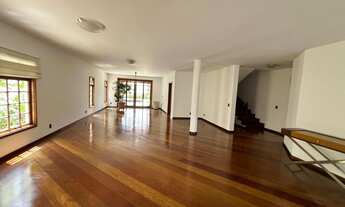 Imagem 5: Casa Exclusiva em Tamboré, Santana de Parnaíba - Rodeada de Verde