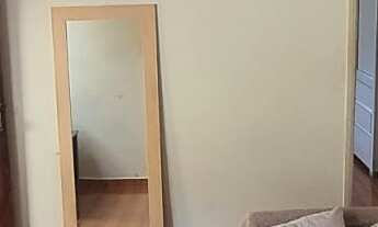 Imagem 3: Linda Casa na Vila Santana, Sorocaba - 02 Quartos e Garagem para 02 Carros