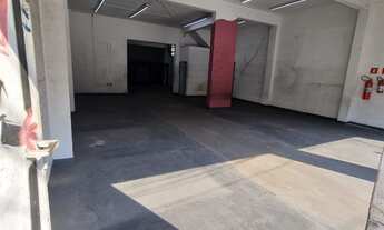 Imagem 4: Salão Comercial para Locação na Av. Piraporinha - 205m²