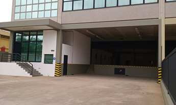 Imagem 2: Galpão no Tamboré com Escritórios e Excelente Infraestrutura