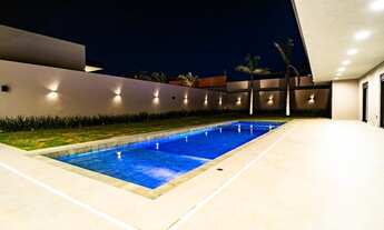 Imagem 5: Linda Casa Térrea de Alto Padrão em Condomínio Completo com Lazer e Segurança