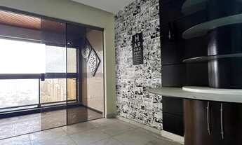 Imagem 7: Venda de Apartamento de Luxo: 4 quartos, 3 suítes, 4 banheiros, 3 vagas na melhor localiza