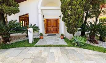 Imagem: Linda Casa de 520m² à Venda ou Locação