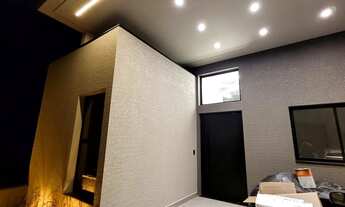 Imagem: Casa em Condomínio de Luxo com 3 Suítes