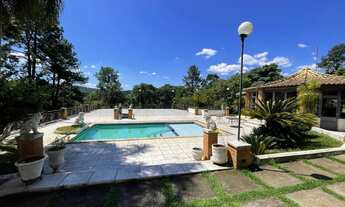 Imagem 3: Casa de luxo com 9 quartos e 4 suítes na cidade de São Roque-SP, no bairro Pavão (Canguera