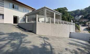 Imagem 5: Casa à venda na cidade de Blumenau, no bairro Ponta Aguda com 3 quartos, 2 suítes, 3 banhe