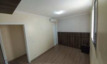 Imagem 5: Apartamento com 3 Quartos e 2 banheiros à Venda, 69 m² por R$ 305.000