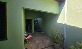 Imagem 6: Excelente Casa Térrea com Área Gourmet Completa e Suíte com Banheira ? Jardim Rosália Alc