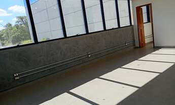 Imagem 2: Galpão amplo com total infraestrutura 1.100m²-Parque Empresarial- Sorocaba