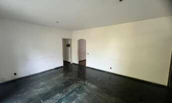 Imagem 3: Excelente Casa Térrea com 03 Dormitórios no Jardim Europa! Ótima localização!