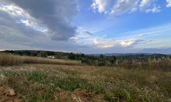 Imagem: Terreno de 2000m² com Vista Panorâmica