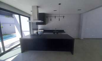 Imagem 7: Casa Térrea com 3 Suítes e Piscina no Condomínio Alphaville Nova Esplanada 4