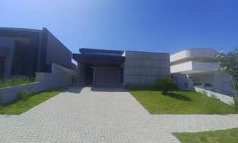 Imagem: Casa Térrea com 3 Suítes e Piscina no