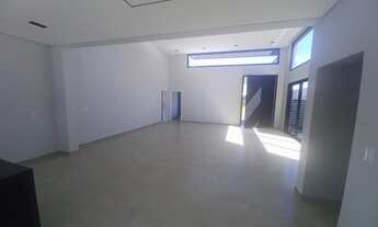 Imagem 5: Casa Térrea com 3 Suítes e Piscina no Condomínio Alphaville Nova Esplanada 4