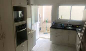 Imagem 7: Casa à Venda no Condomínio Vilagio Milano ? 4 Dormitórios, Suíte Master e Churrasqueira