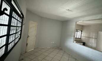 Imagem 6: Casa de 3 Quartos à Venda no Bairro Jardim Sorocaba Park - Suíte, Garagem Coberta e Mais!