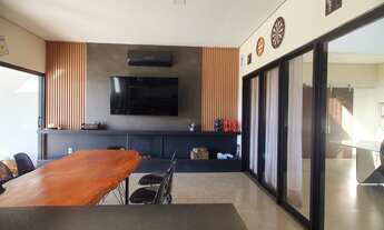 Imagem 2: Luxuosa Casa no Condomínio Ecoresidencial Jequitibá ? 3 Suítes, Piscina, Academia e Muito