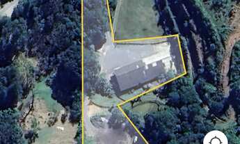 Imagem 1: Ampla Área de 6.000m² com Construções em Piedade-SP