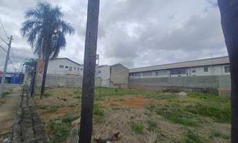 Imagem 4: Terreno Retangular de 1.300m² no Jardim São Paulo - Ideal para Construção