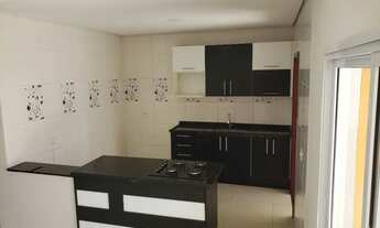 Imagem 2: Casa em Condomínio à Venda em Sorocaba-SP, Bairro Horto Florestal: 3 Quartos, 1 Suíte, 1 S