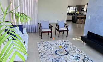 Imagem 3: Imponente Casa Térrea no Condomínio Fazenda Kurumin ? 4 Suítes, Piscina com Hidro e Espaço