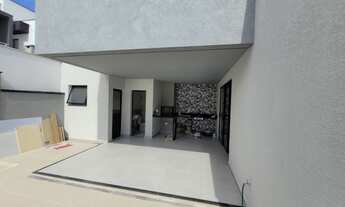 Imagem 2: Condomínio Residencial Sunlake SPA - Casa Assobradada com 3 Suítes e Escritório