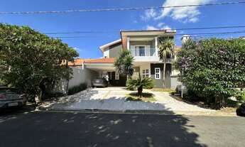 Imagem: Casa de Alto Padrão no Condomínio Granja