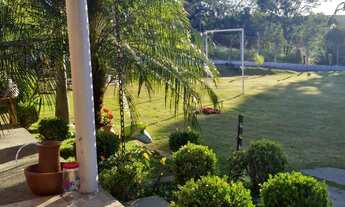 Imagem 7: Chácara à venda no Centro de Piedade-SP: 2 quartos, 1 suíte, 1 sala, 2 banheiros, 2 vagas