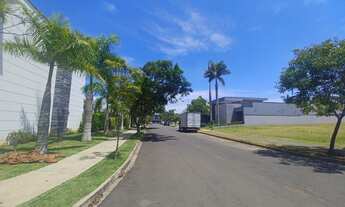 Imagem 4: Lindo terreno plano no Residencial Saint Patrick!